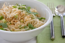 Quick and Easy Pad Thai