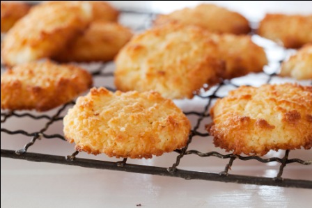Coconut biscuits deals
