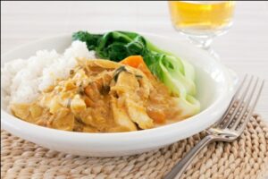 Foodlovers FL Helen Jackson recipes food, Thai chicken yellow curry, Photos by Carolyn Robertson