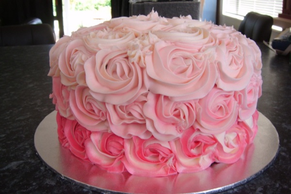 Beautiful Pastel Cake with Everything's Coming Up Rosé Mix