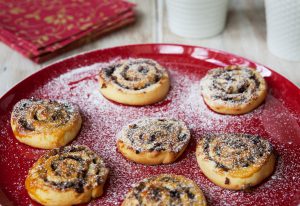 Christmas fruit mince pinwheels