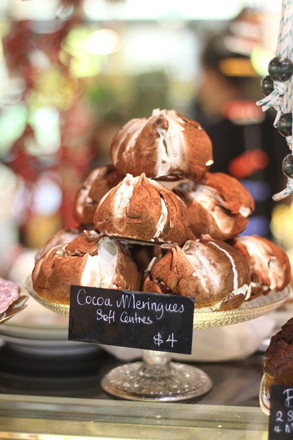Adelaide chocolate meringes
